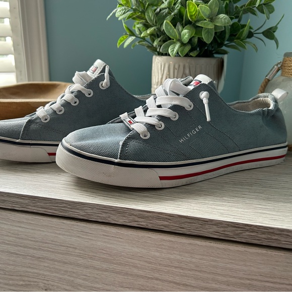 Tommy Hilfiger Light Blue Canvas Sneakers - Picture 4 of 7